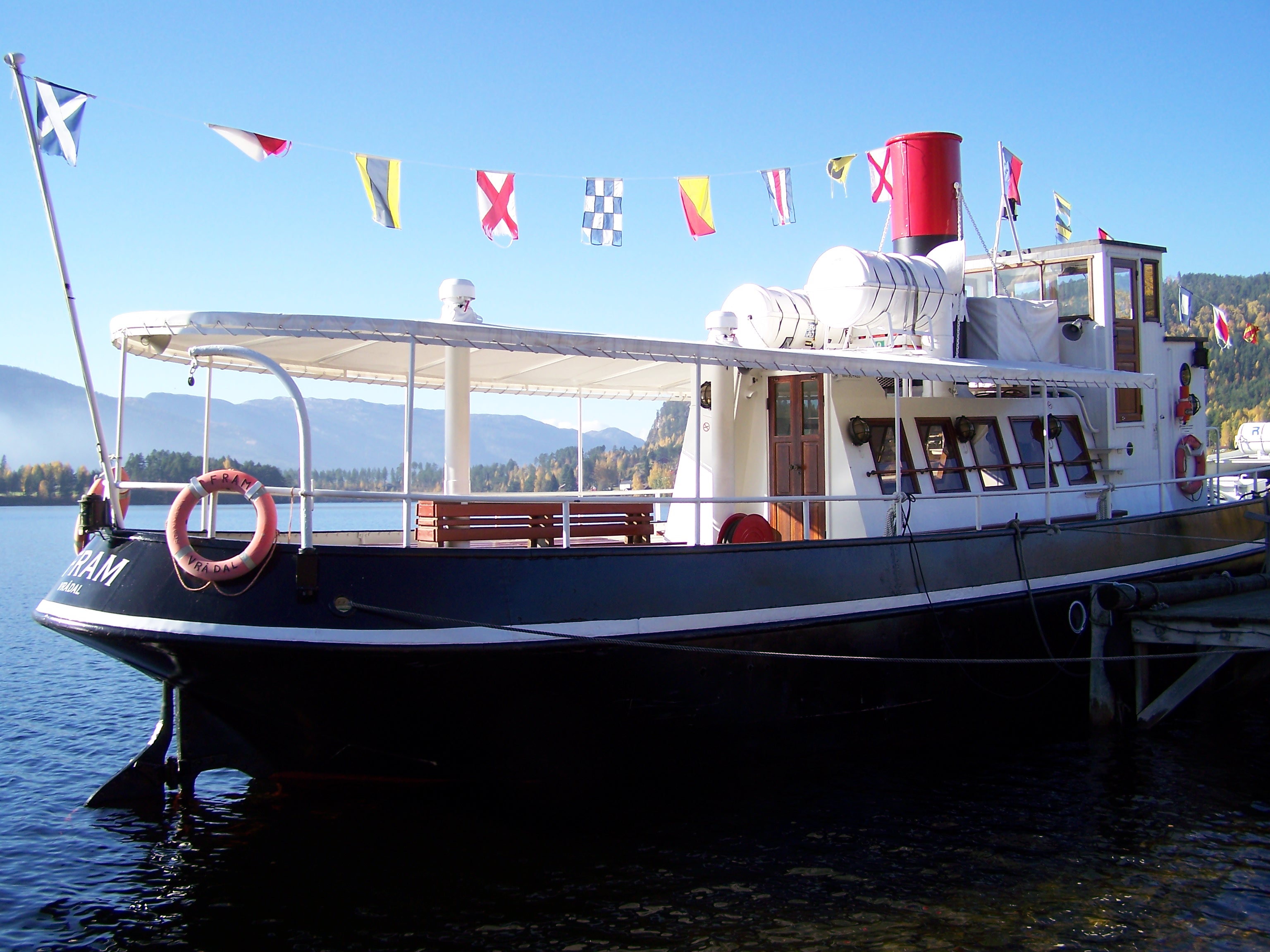 Historischer Holzschlepper Fram Fram